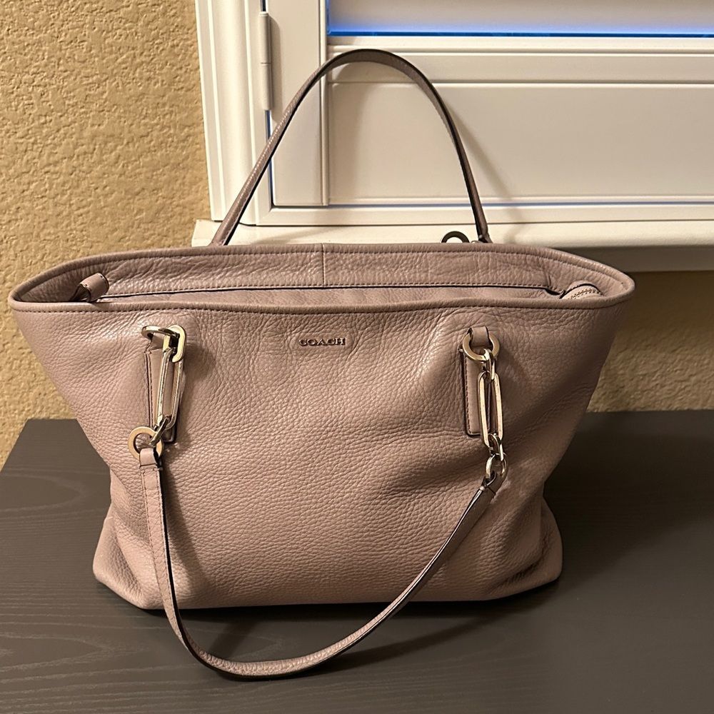 Coach Women's tan Leather Tote, soft pebbled leather